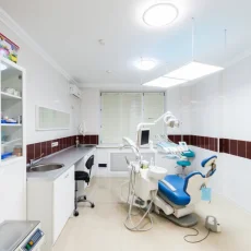 Стоматологическая клиника Свой стоматолог на 6-й Радиальной улице фотография 10