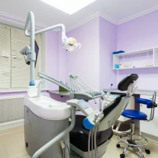 Стоматологическая клиника Свой стоматолог на 6-й Радиальной улице фотография 4