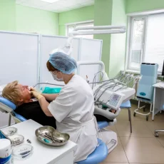 Стоматологическая поликлиника №62 в Булатниковском проезде фотография 1