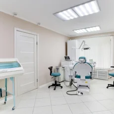 Клиника семейной стоматологии на Михневской улице фотография 6